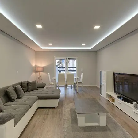 Paradise Terrace House