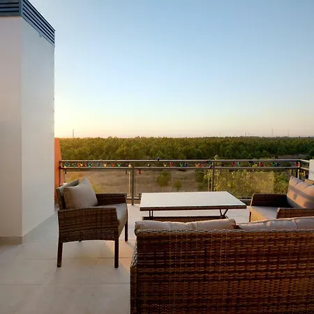 Paradise Terrace House Willa *