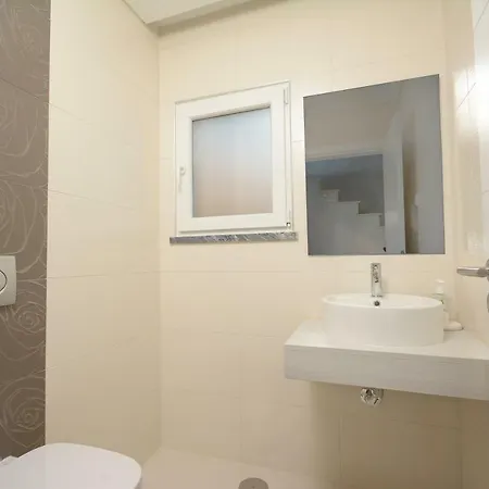 Paradise Terrace House *